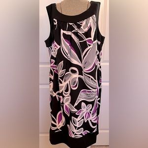 Dress barn sleeveless at the knee dress size 18w